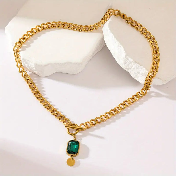 Chunky Chain Green Stone Pendant Necklace | Gold-Tone