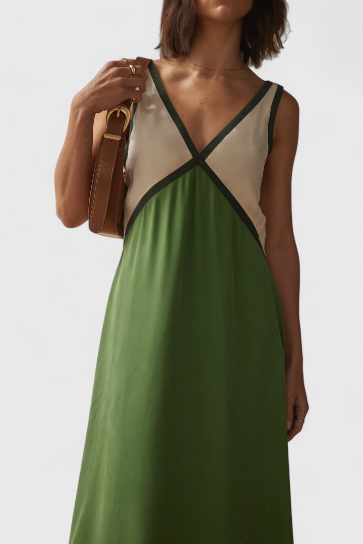Diamond Boho Summer Dress with V Neckline