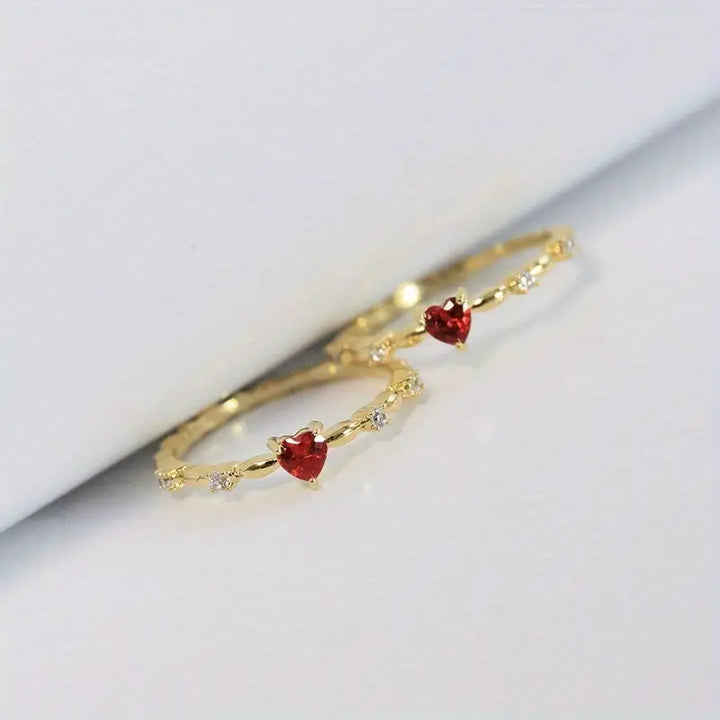 Coralyn Amoura Ring | White Gold