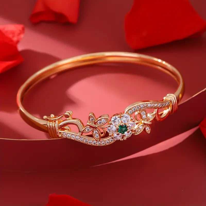 Isla Beaumont Bracelet | Gold-Tone