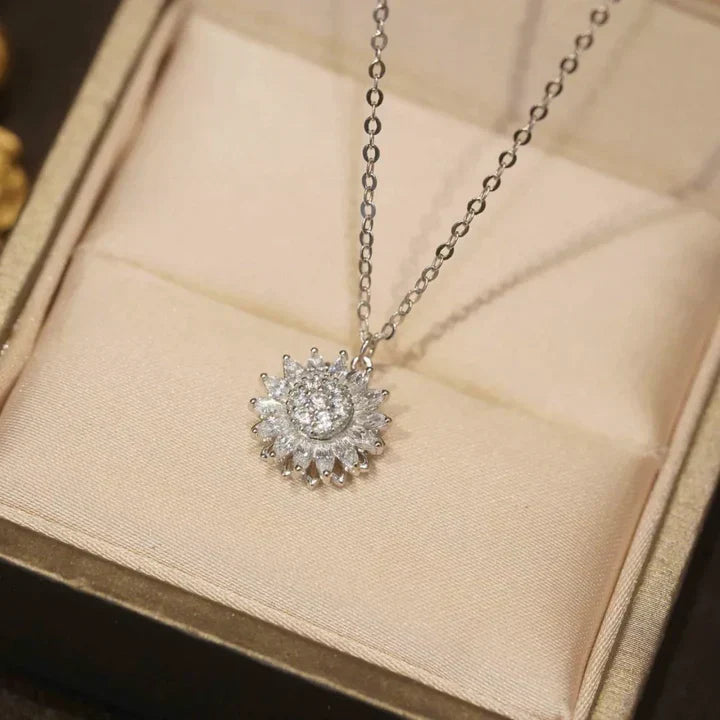 Fortuna Stellaris Necklace | Silver-Tone