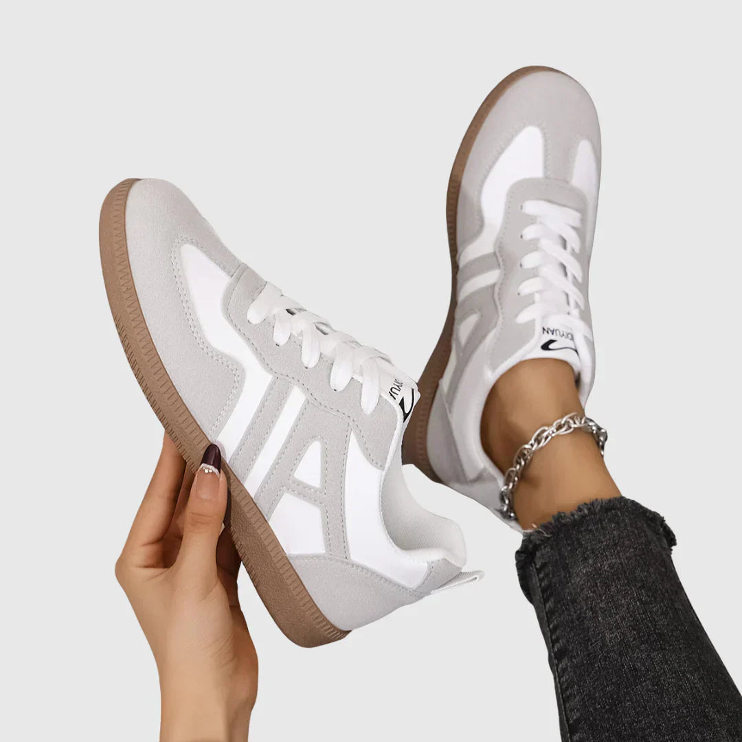 Delyziah | Comfort Sneakers
