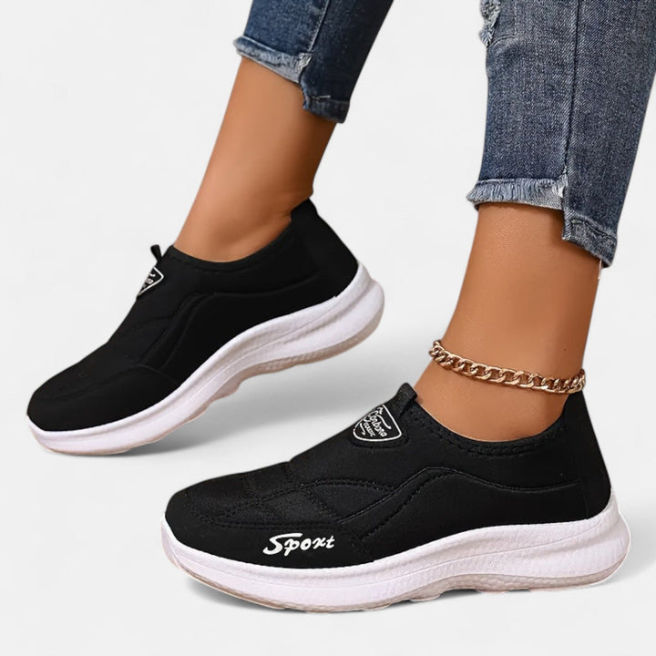 Dalia Comfort Sneakers