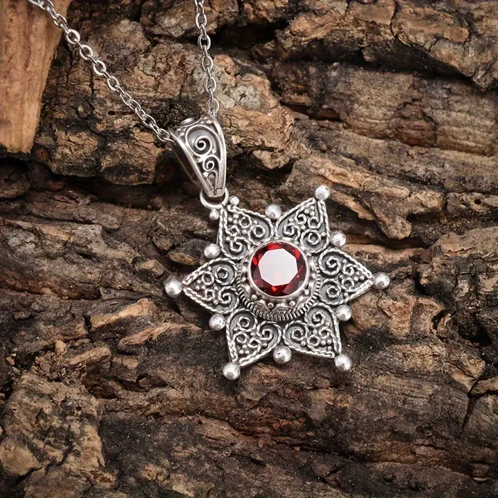 Jessindra Carmalyth Necklace | Silver-Tone