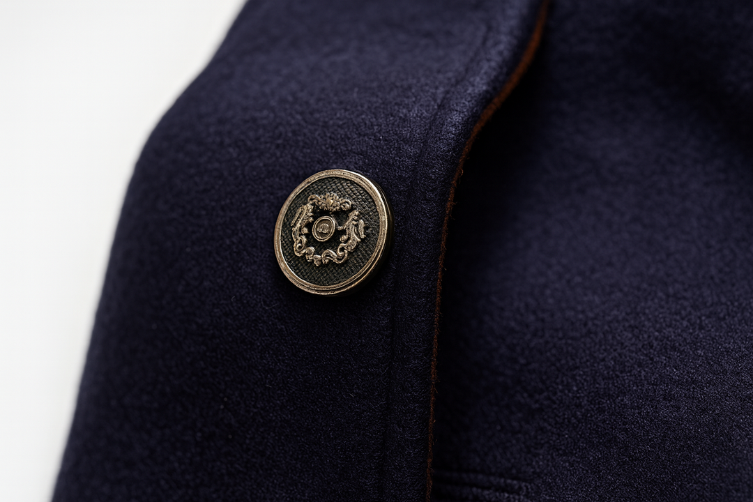 Smart Wool Coat for Autumn and Winter Layering