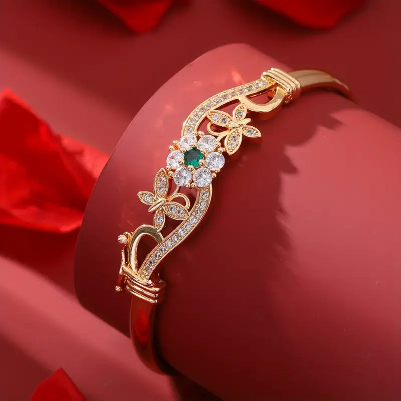 Isla Beaumont Bracelet | Gold-Tone