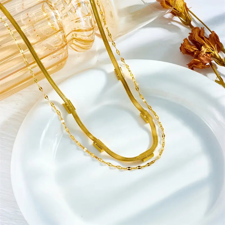 Sorella Gem Double-Layer Retro Necklace | Gold-Tone
