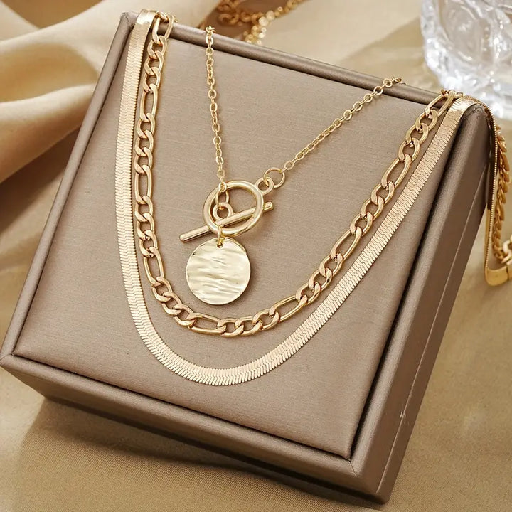 Savira Textured Coin Layered Necklace | Gold-Tone