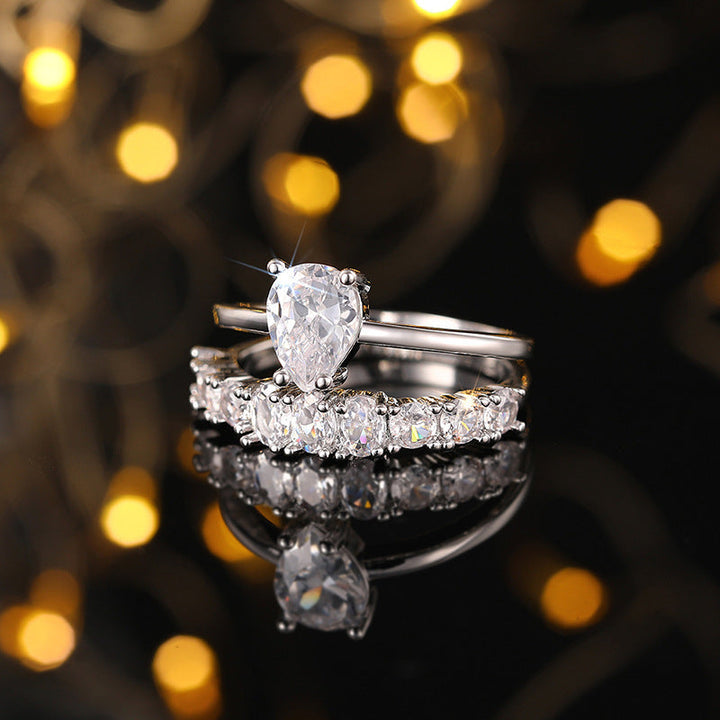 Vivienne Hartley Ring | White Gold