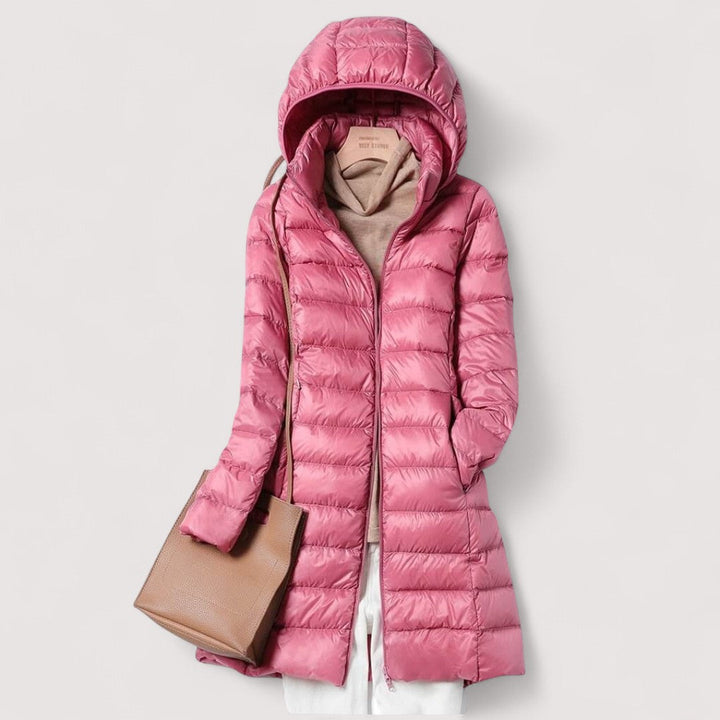 Effortless Quilted Rain Jacket for Women with Hooded Collar Long Sleeve Zip Front Relaxed Style