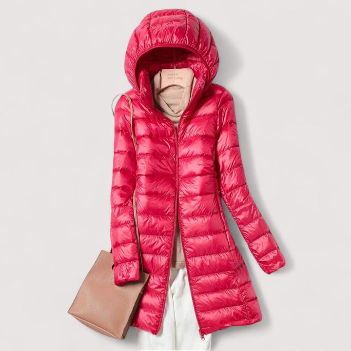 Effortless Quilted Rain Jacket for Women with Hooded Collar Long Sleeve Zip Front Relaxed Style