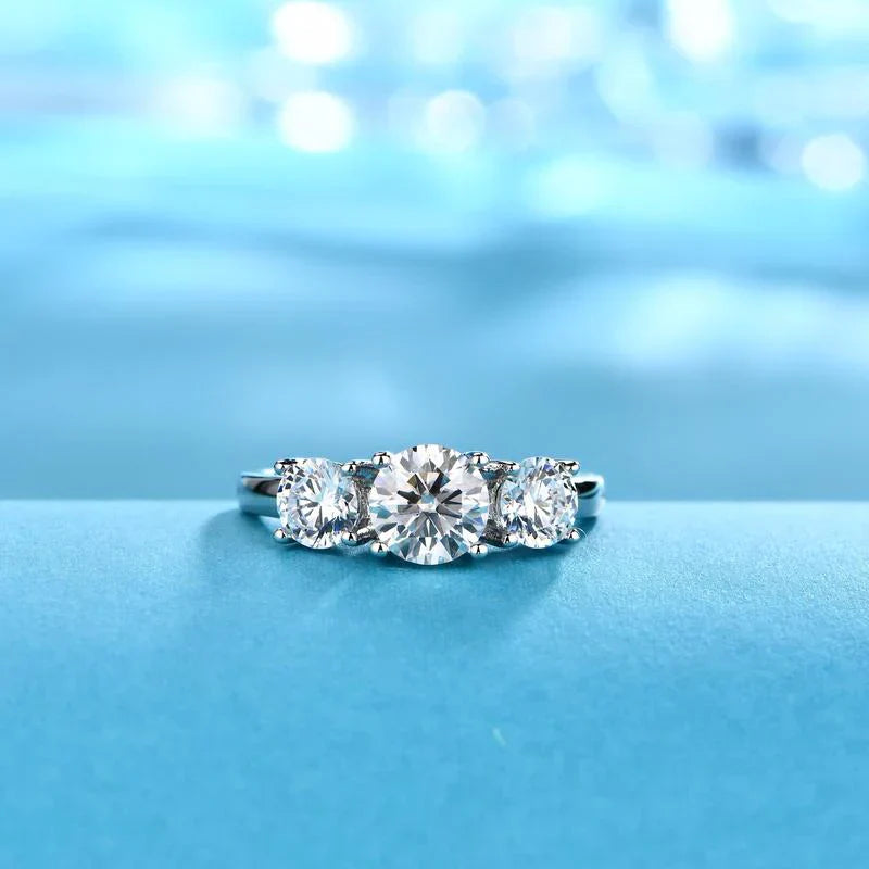 Clare Triple Stone Ring | White gold