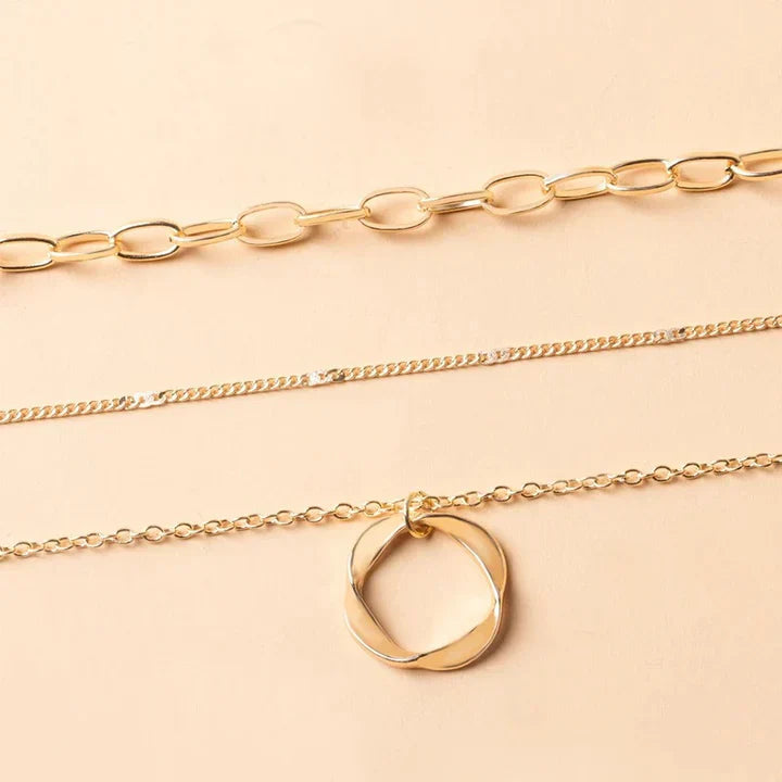 Claudia Prisca Necklace | Gold-Tone