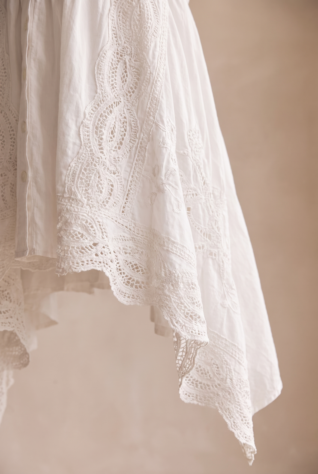 Mary- Retro mini dress with lace, asymmetrical hem and long sleeves