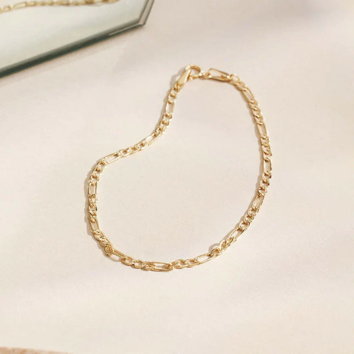 Neris Alaine Bracelet | Gold-Tone