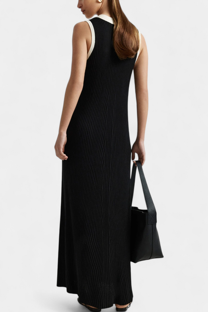 Brielle Sleeveless Knitted Dress with V-Neck and Contrast Buttons
