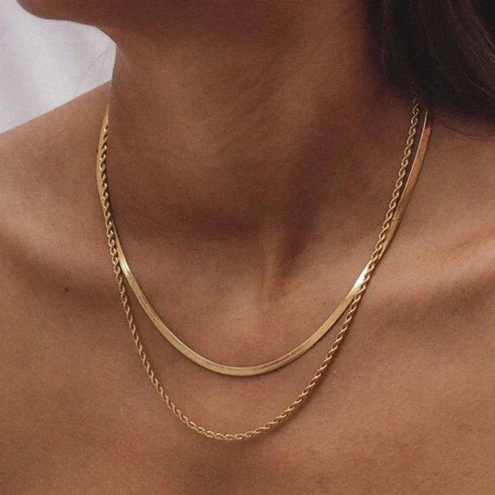 Juliana Solvia Necklace | Gold-Tone
