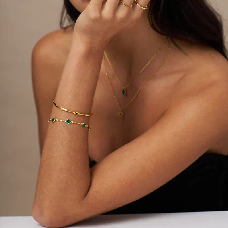 Green Stone Link Chain Bracelet | Gold-Tone