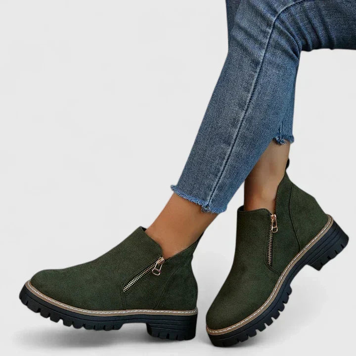 Thalyanna | Comfort Boots